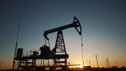 bigstock-Oil-Production-Silhouette-Oil-459227047 (1).jpg