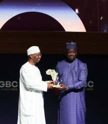 Light-Lounge-Studio-130-1 gg.jpg